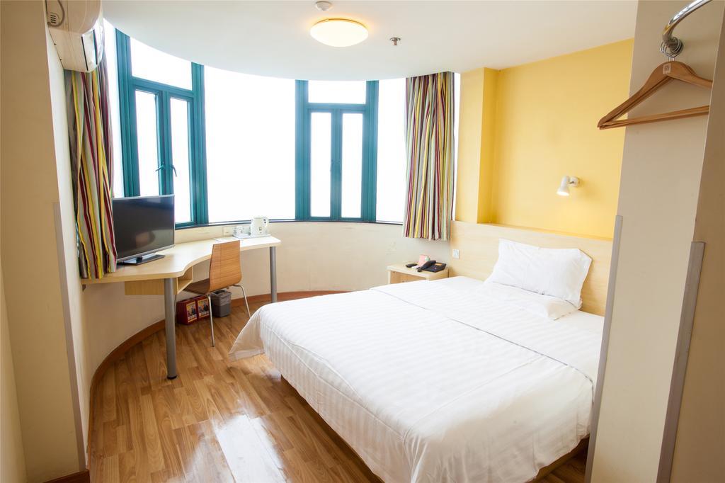 7Days Inn Qingdao Haiyunan Xinglong Road Oda fotoğraf